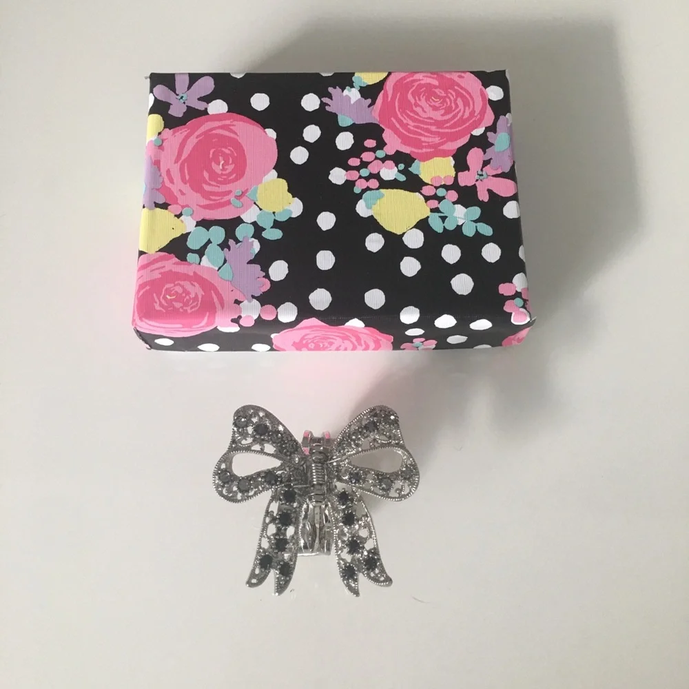 BCBGMAXAZRIA women’s Boutique Hairband Crystals